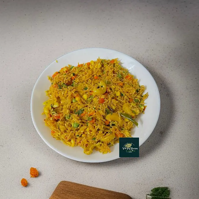 Traditional Vegetable Upma Recipe Colorful Vegetable Vermicelli Upma featuring green veggies, sweet corn, and traditional South Indian spice blend.