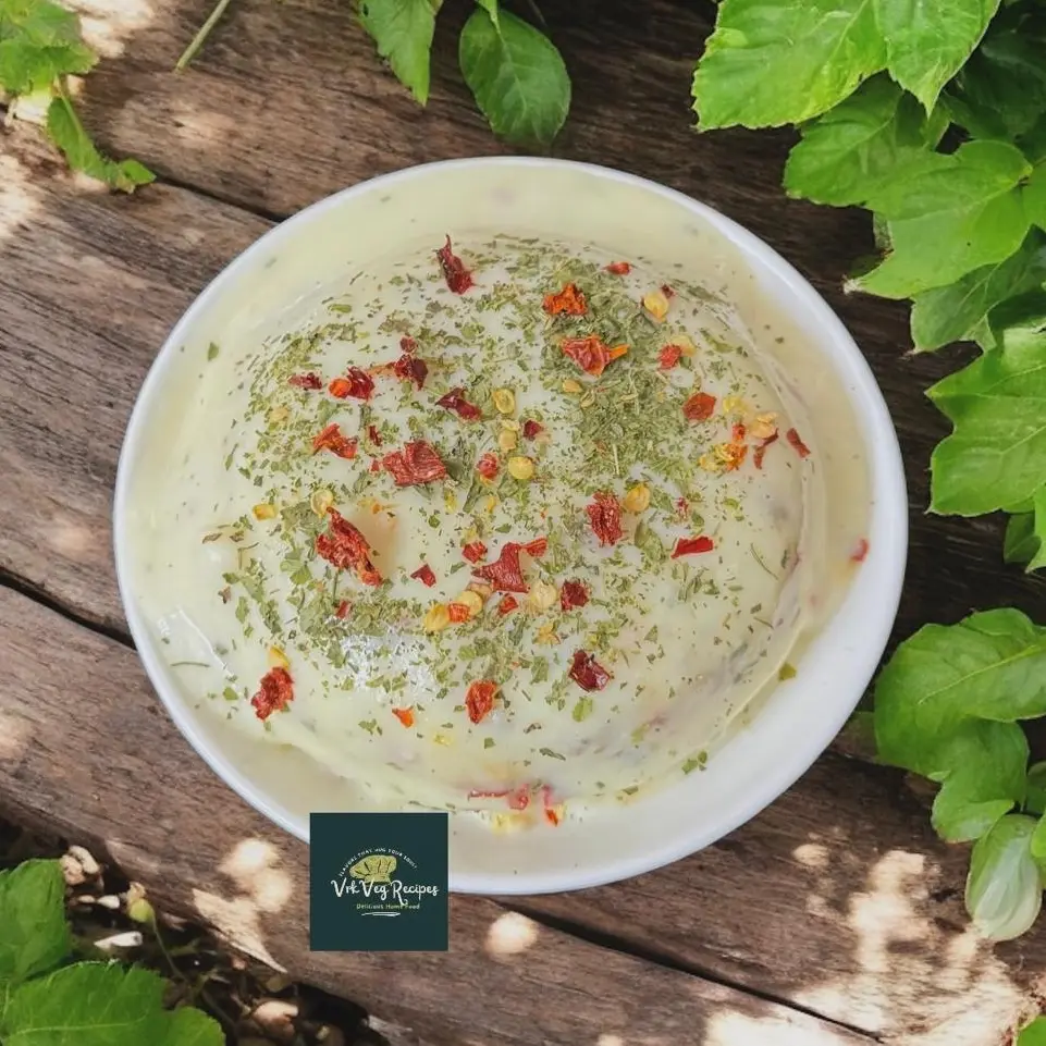 Smooth Paneer Dip Made with Milk & ENO Smooth, double-boiled paneer paste infused with butter, herbs, and chillies, ideal as spread or dip.