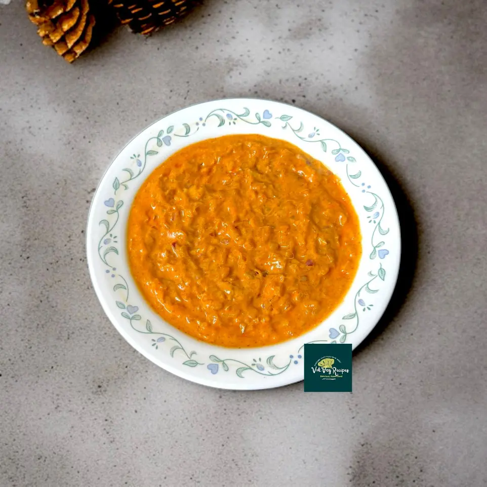 Spicy Mango Pickle Chutney with Curd South Indian style chutney made with mango pickle, curd, and onion, perfect with dosa or chapati